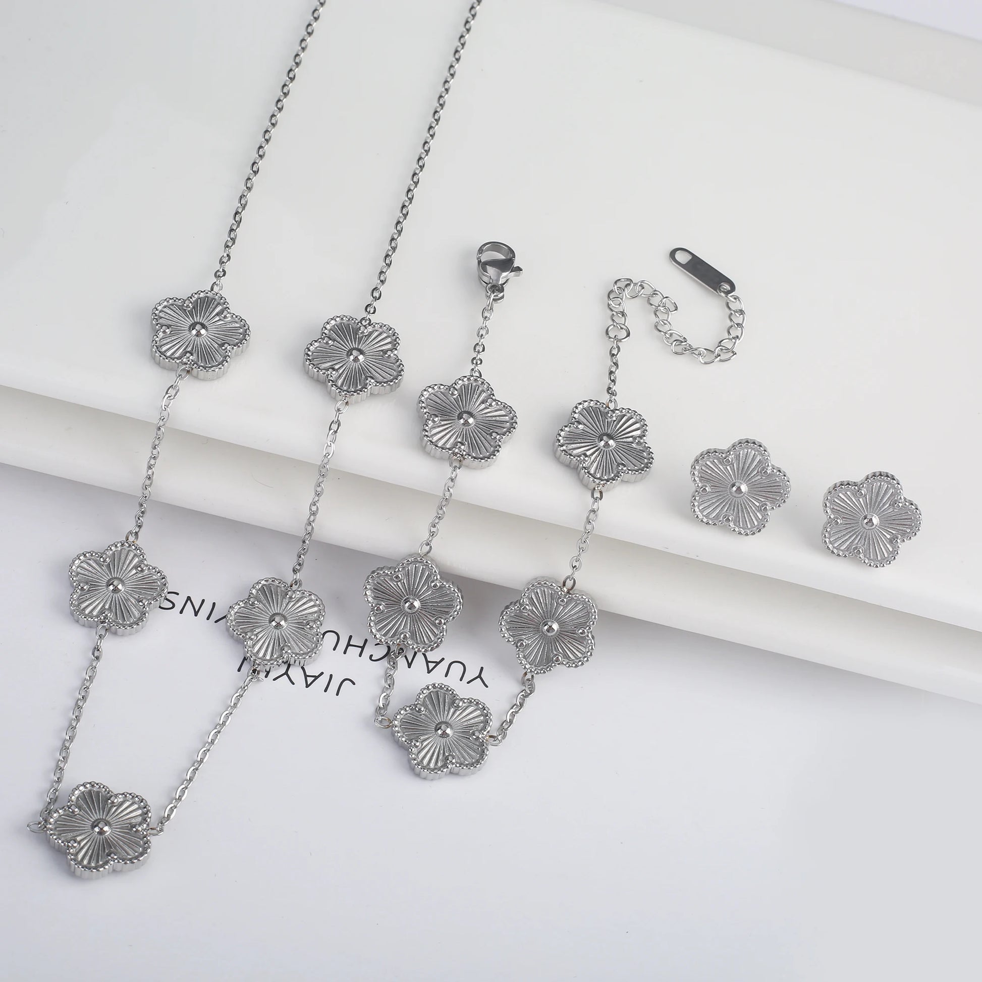 INS Hot Sale Stainless Steel Five Laef Flower Clover Bracelet Jewelry Set Necklace Earrings for Woman Daily Wear Brand Jewelry